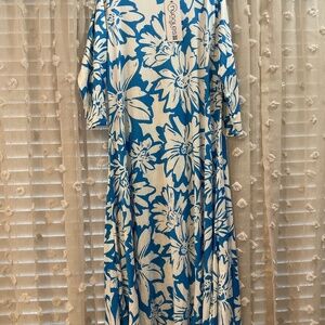 ‘NUGGLES Medium Midi Dress